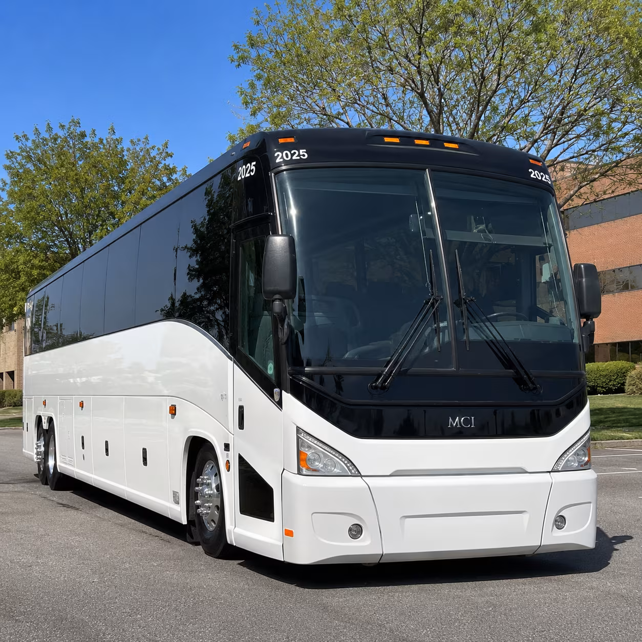 busrentalgloucester com makes finding buses for elementary middle and high school groups effortless
