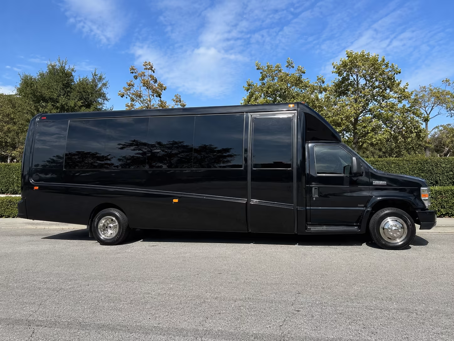 gloucester wedding transportation